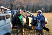 Fotografia ACN - Caçadors a punt d´iniciar una batuda de senglar